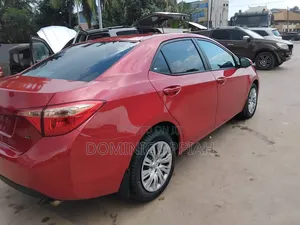 Toyota Corolla 2017 Red
