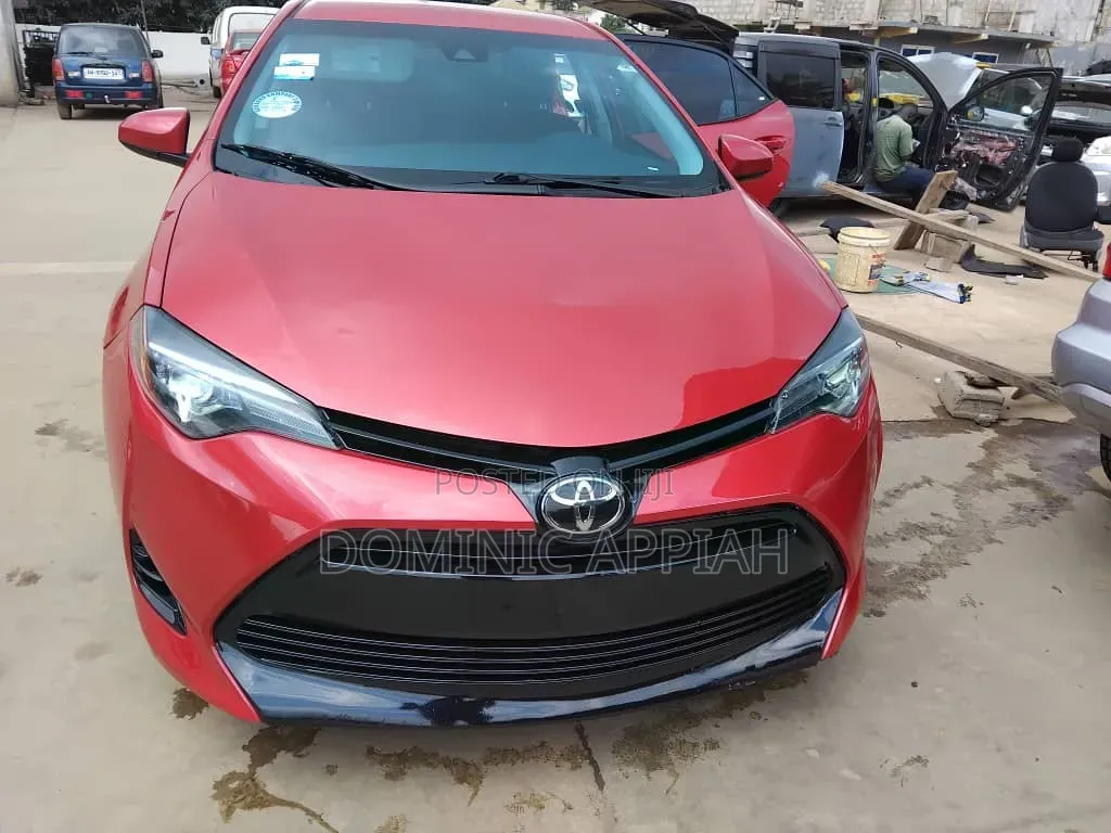 Toyota Corolla 2017 Red