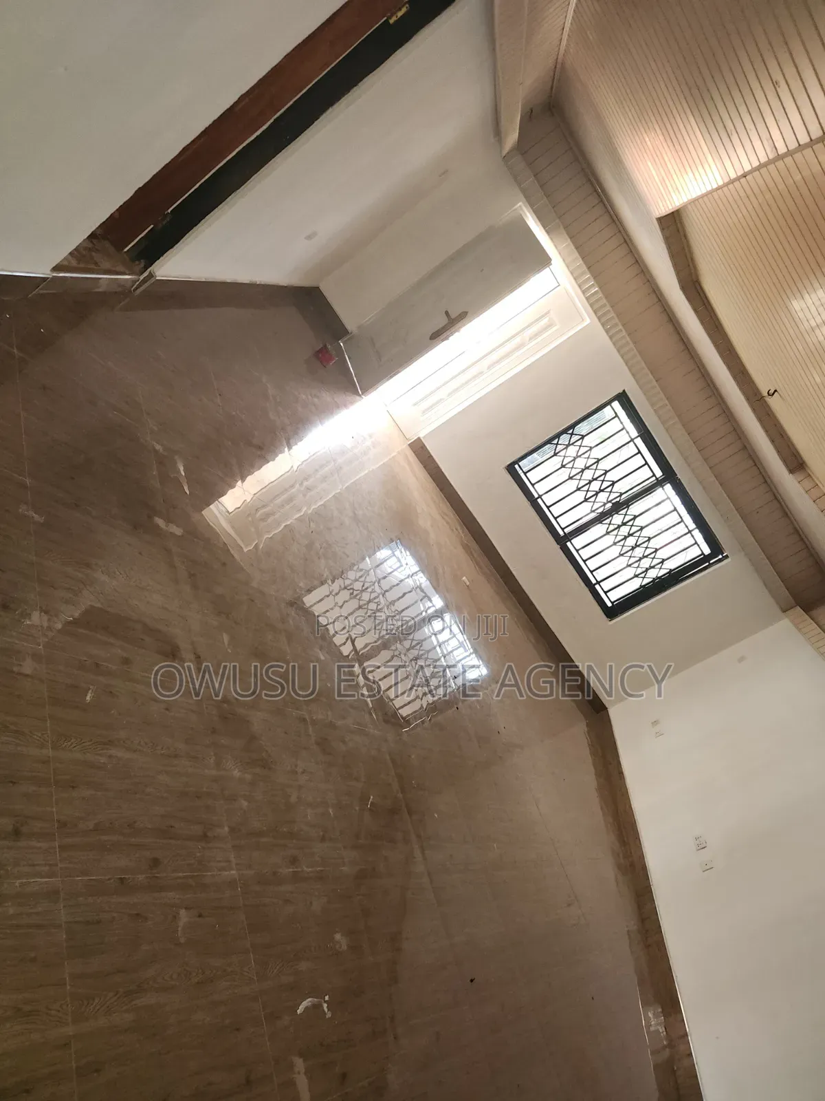 8bdrm House in Ahwiaa Medoma, Kumasi Metropolitan for sale