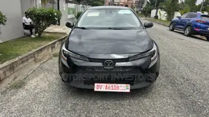 Toyota Corolla LE 2021 Black