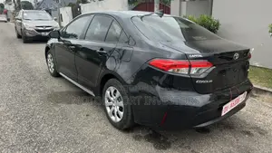 Toyota Corolla LE 2021 Black