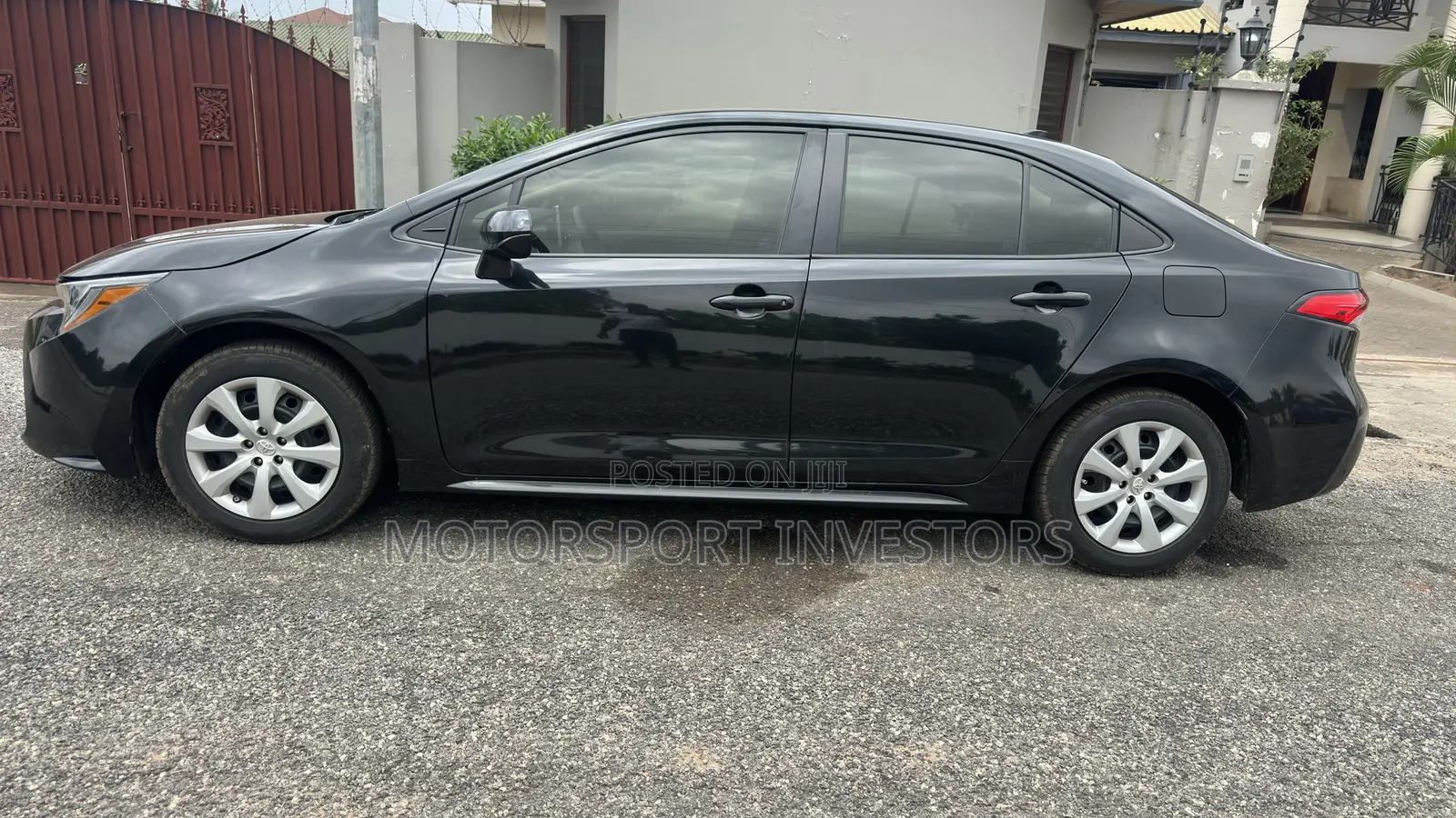 Toyota Corolla LE 2021 Black