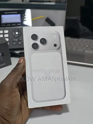 New Apple iPhone 17 Pro 256 GB Silver