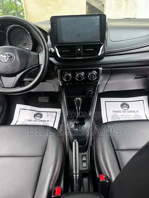 Toyota Yaris 2019 Red