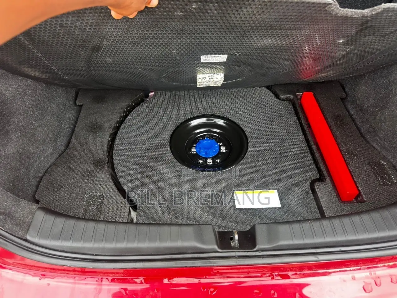 Toyota Yaris 2019 Red