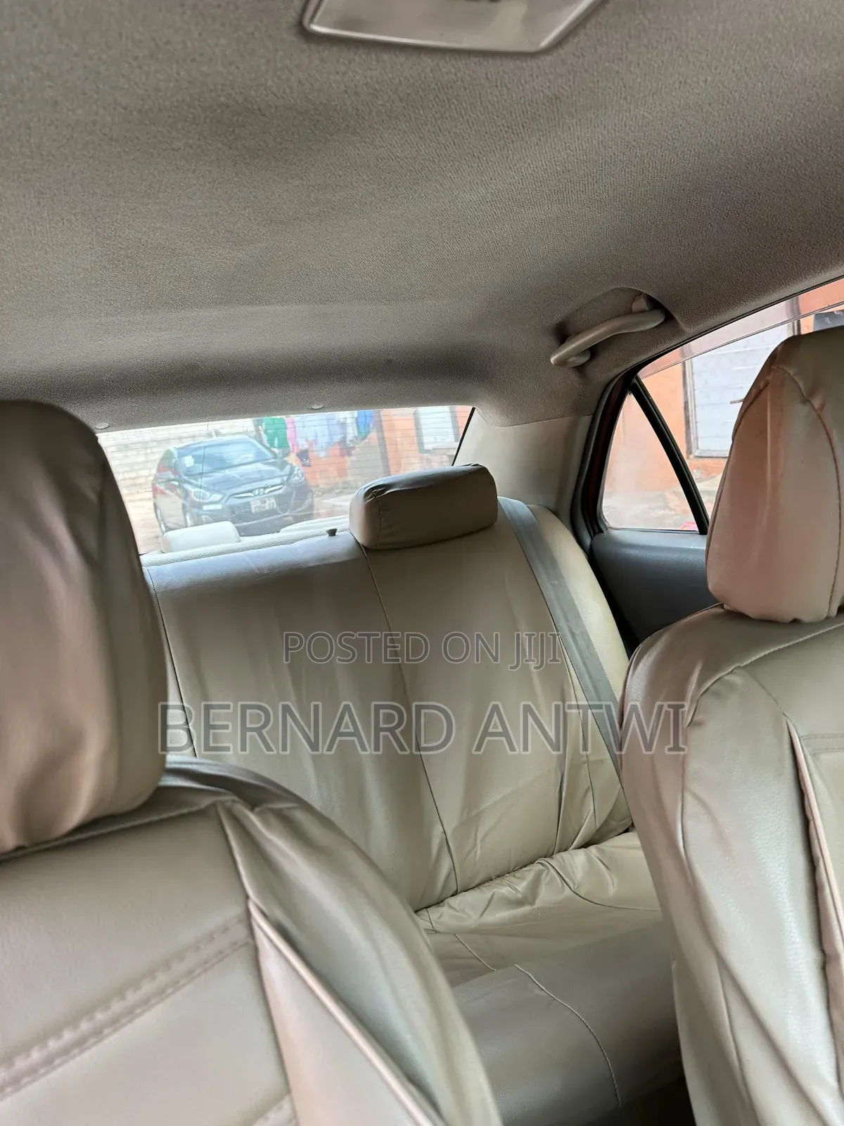 Toyota Belta 2010 Silver
