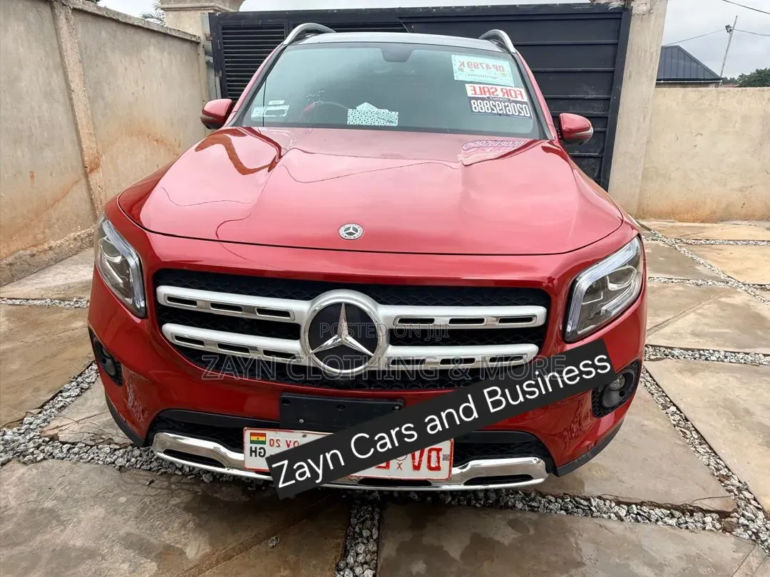 Mercedes-Benz GLB-Class 2020 Red