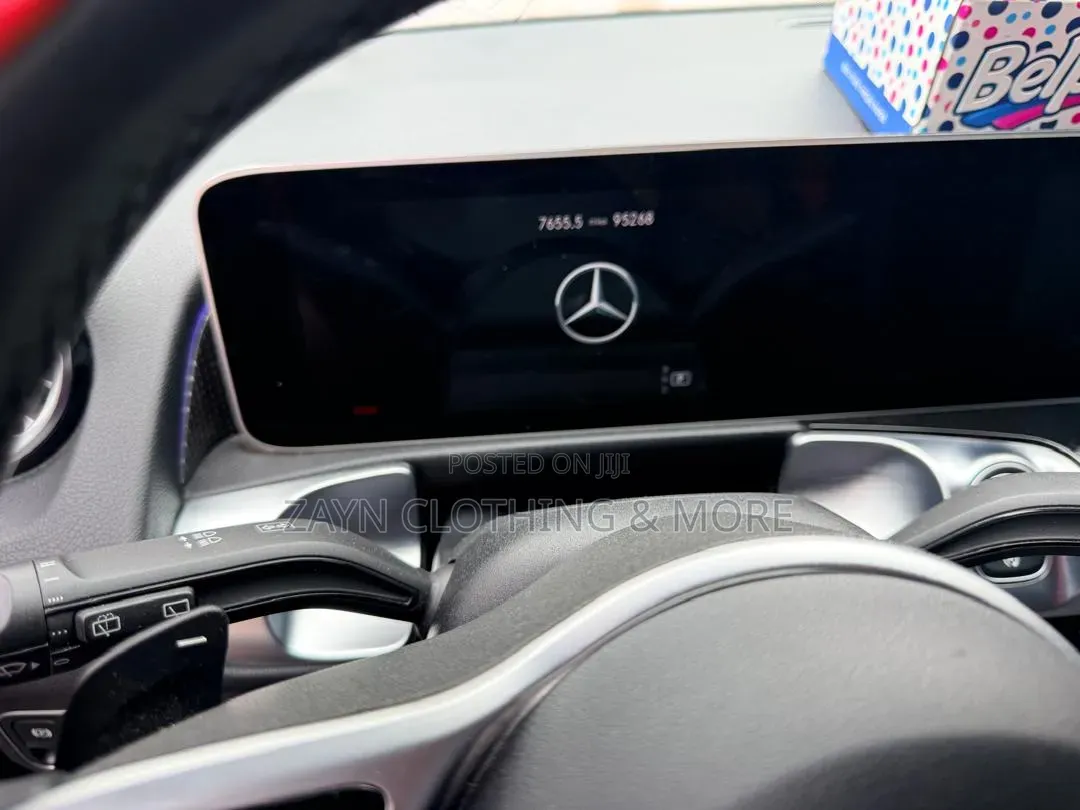 Mercedes-Benz GLB-Class 2020 Red