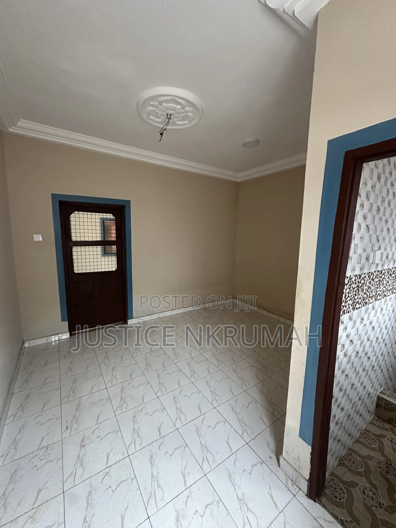 1bdrm Apartment in Mr. Justice Estate., Old Barrier for rent