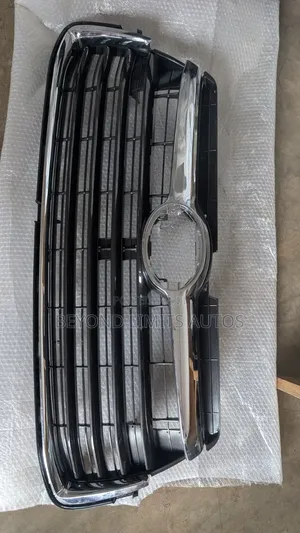 Toyota Highlander  2014,2015,2016 Top Grille