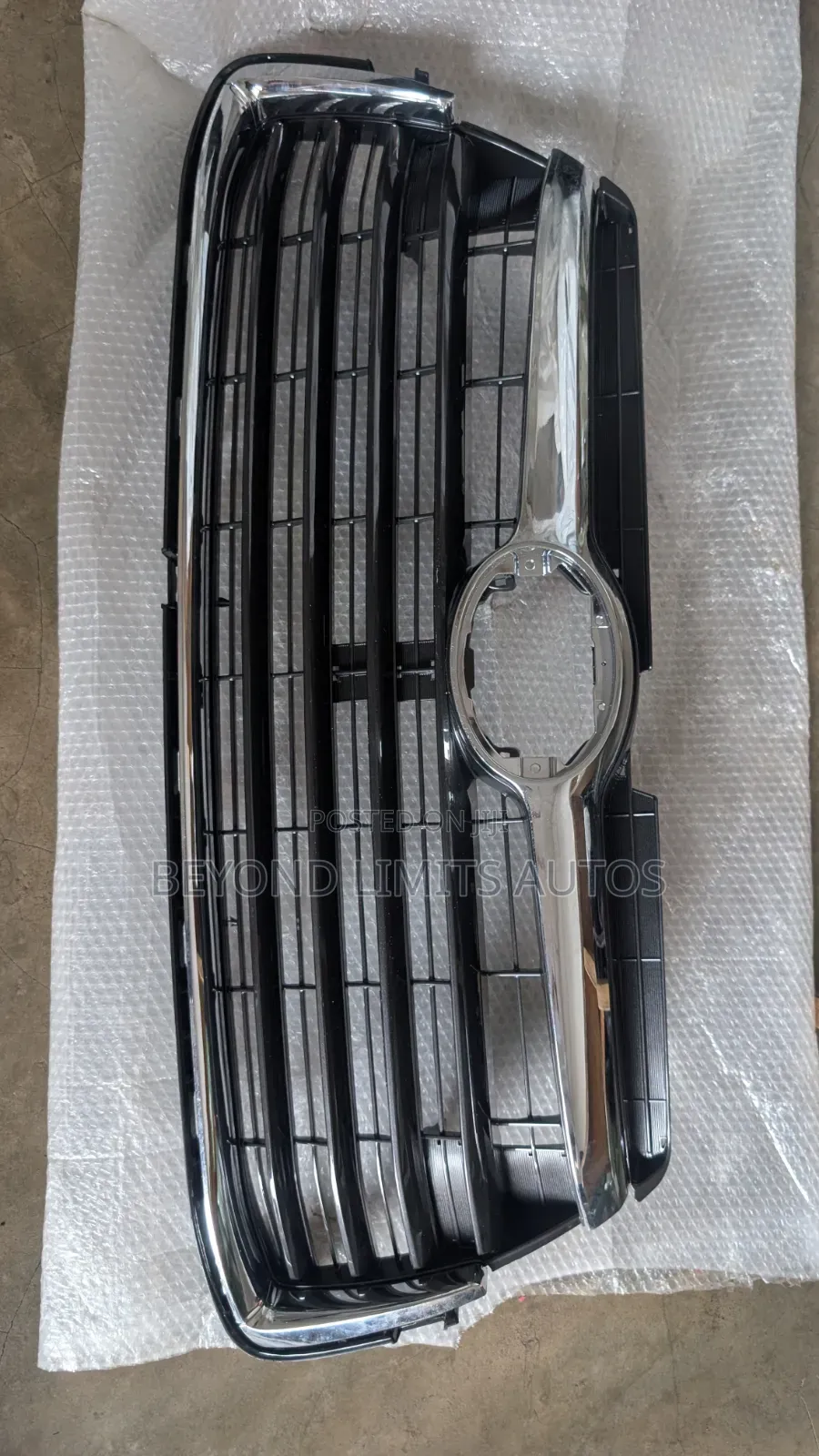 Toyota Highlander  2014,2015,2016 Top Grille