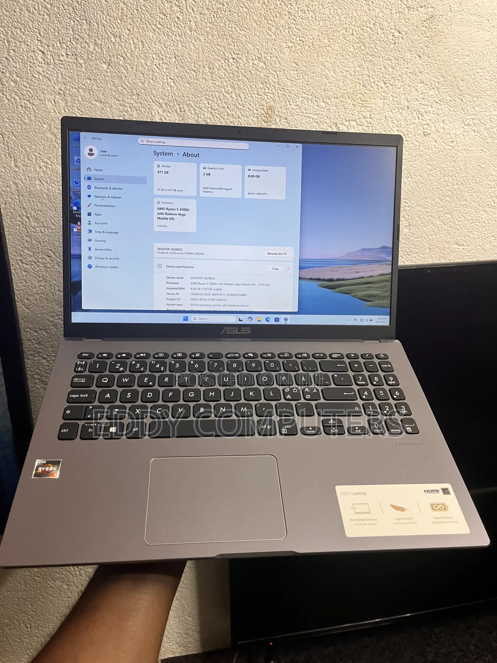 Laptop Asus Vivobook 15 8GB AMD Ryzen 5 SSD 512GB
