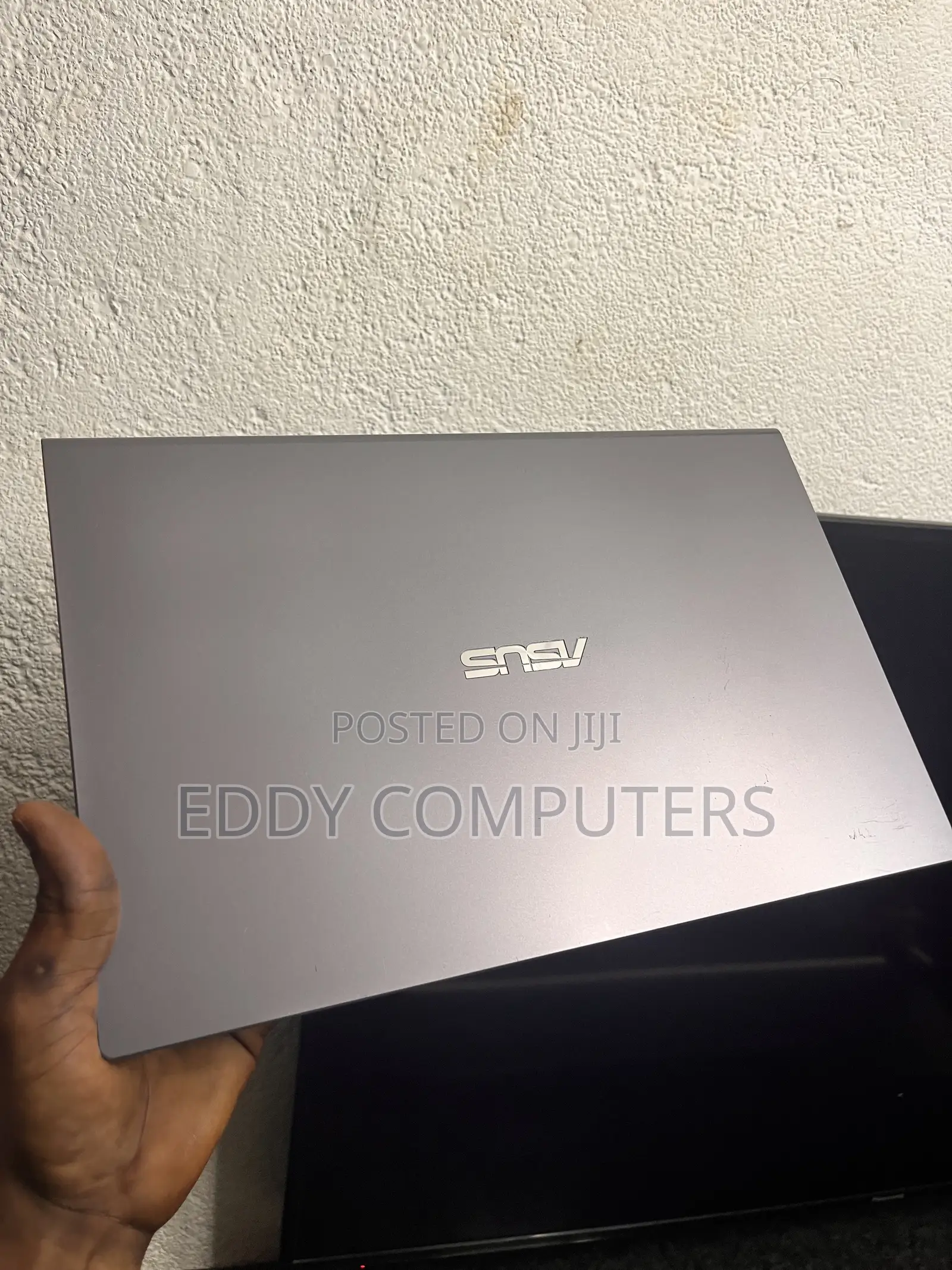 Laptop Asus Vivobook 15 8GB AMD Ryzen 5 SSD 512GB