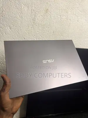 Laptop Asus Vivobook 15 8GB AMD Ryzen 5 SSD 512GB