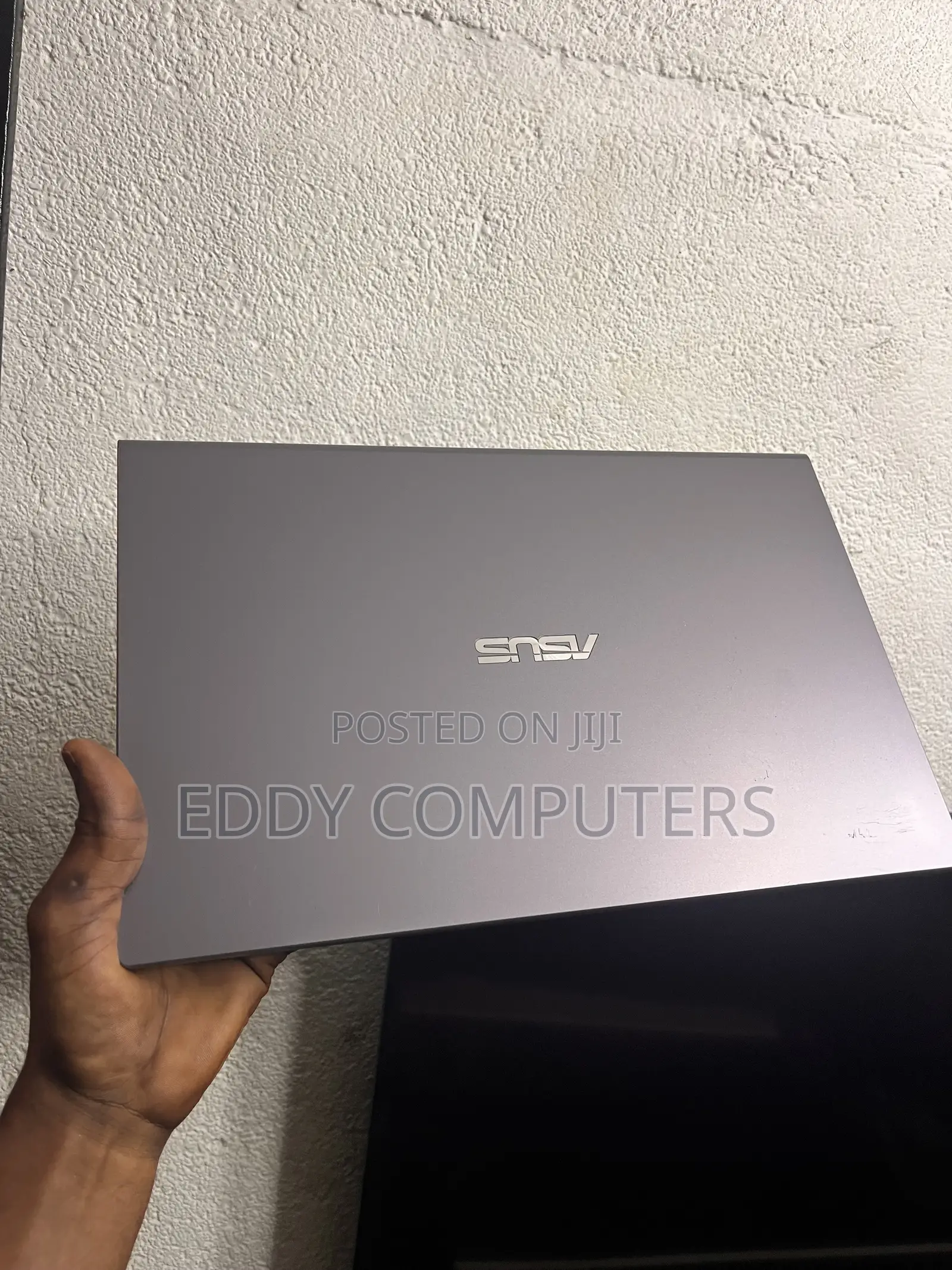 Laptop Asus Vivobook 15 8GB AMD Ryzen 5 SSD 512GB