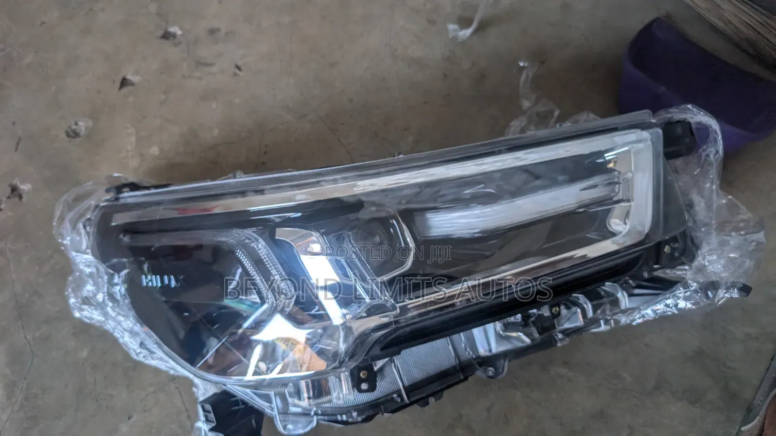 Toyota Hilux 2020,2021,2022,2023 Headlight Full LED