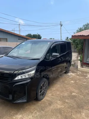 Toyota Voxy 2018 Black