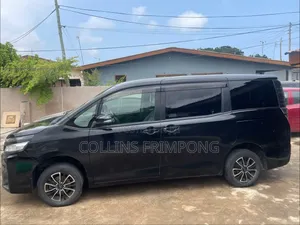 Toyota Voxy 2018 Black