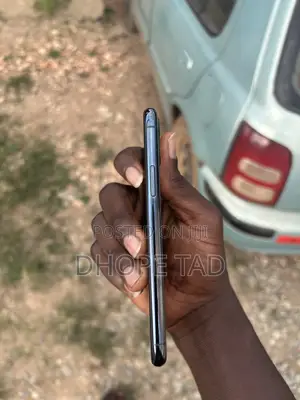 Apple iPhone 11 Pro 64 GB Gray