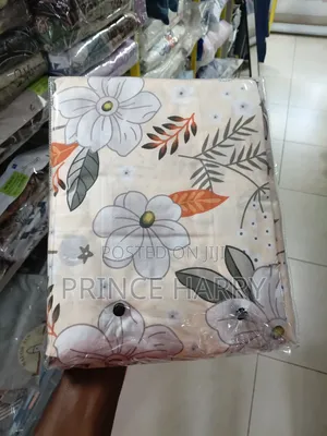 Long Sheng 4-Piece Duvet Set