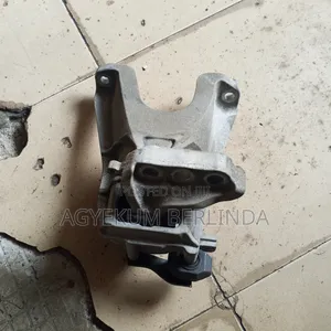 Honda Civic 20016 to 2021 Engine Seat