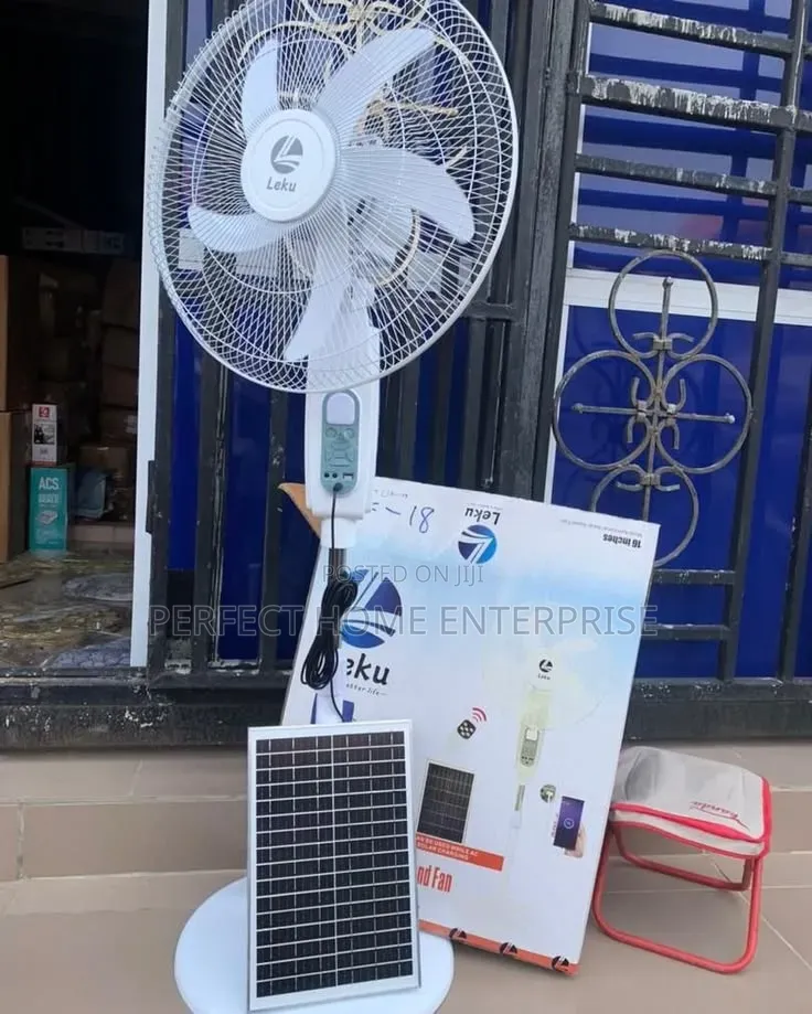 18" Rechargeable Fan With Power Bank