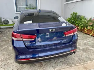 Kia Optima LX 4dr Sedan FWD (2.4L 4cyl 6M) 2017 Blue