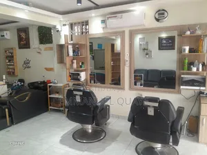 Professional Barber Wanted