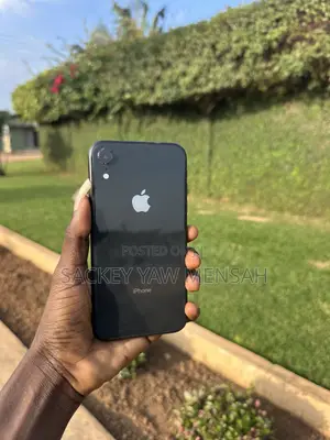 Apple iPhone XR 64 GB Black