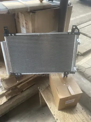 Toyota Yaris/ Vitz Airconditioning Condensor