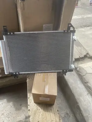 Toyota Yaris/ Vitz Airconditioning Condensor