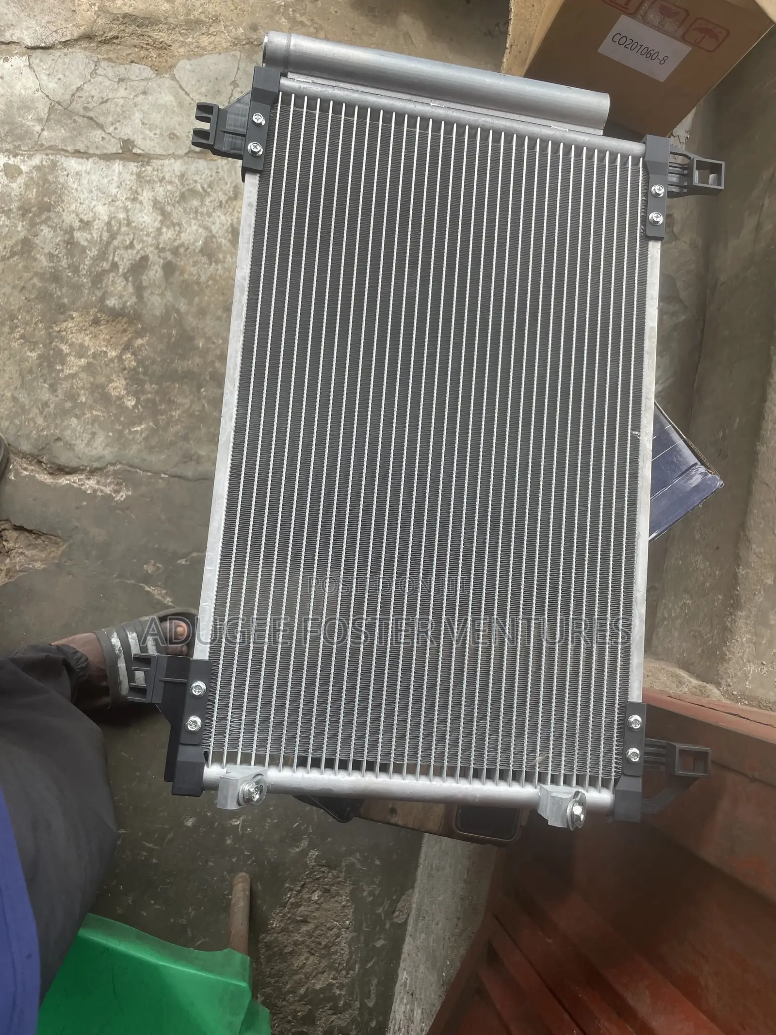 Toyota Yaris/ Vitz Airconditioning Condensor