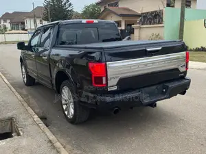 Ford F-150 Limited 4x4 SuperCrew Cab Styleside 5.5 ft. box 145 in. WB