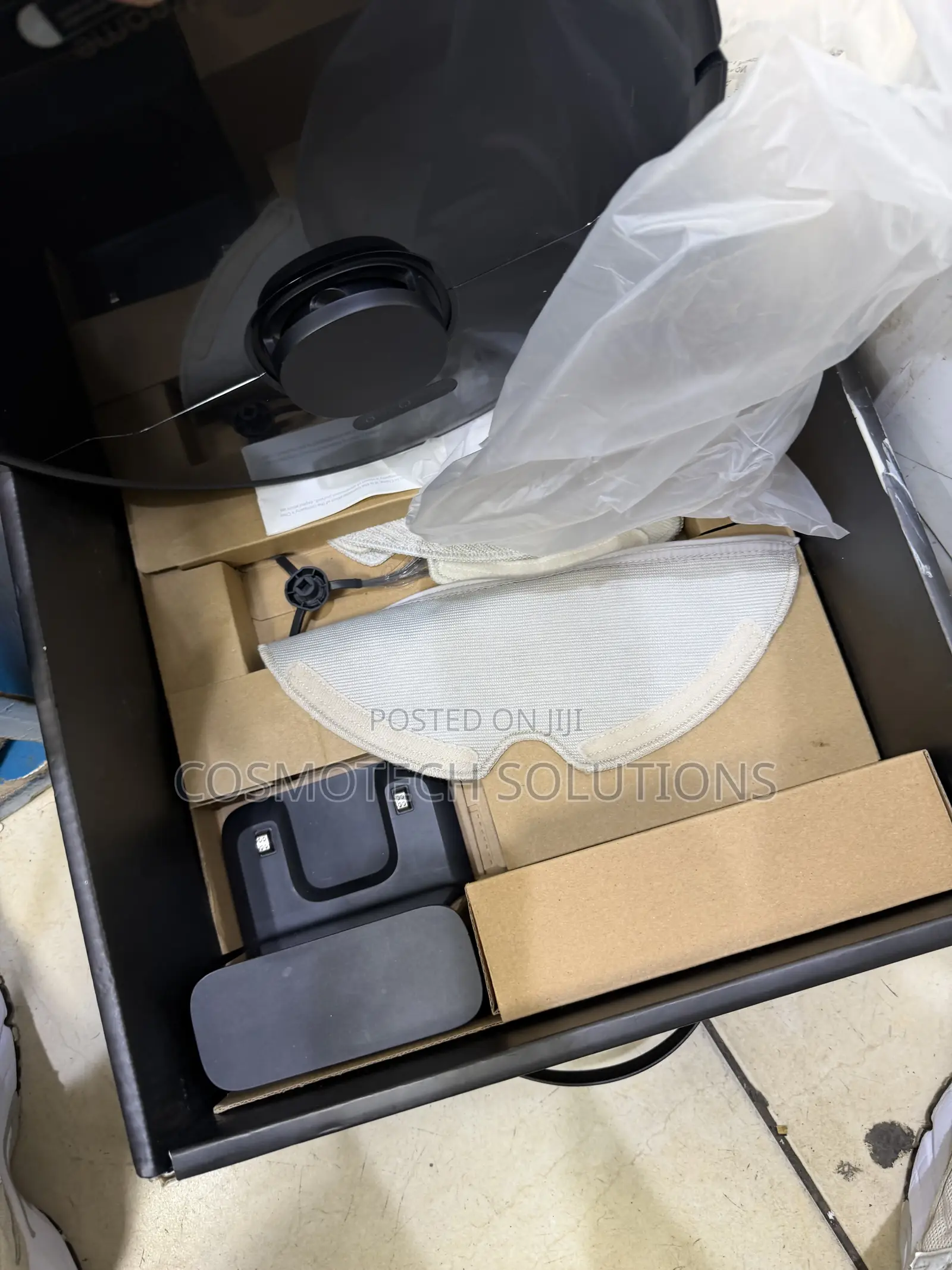Dreame L10 Pro Vacuum Robot Used