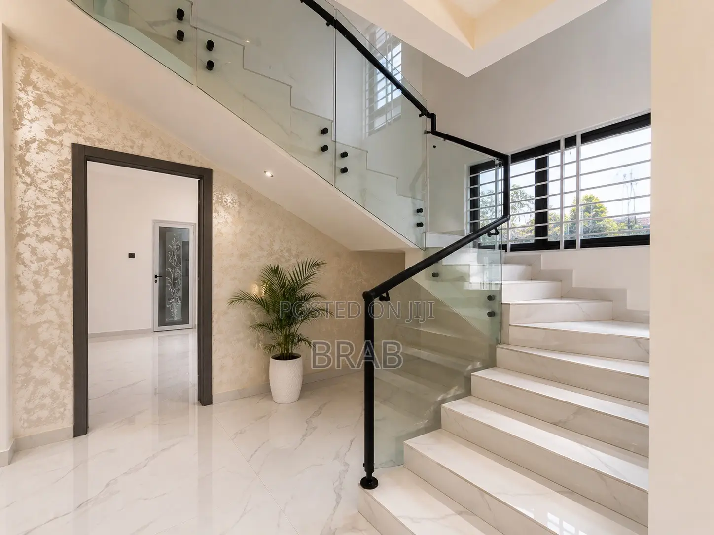 4bdrm House in Accra Metropolitan for sale
