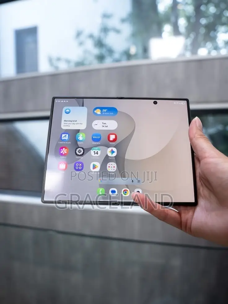 New Samsung Galaxy Z Fold8 256 GB Black