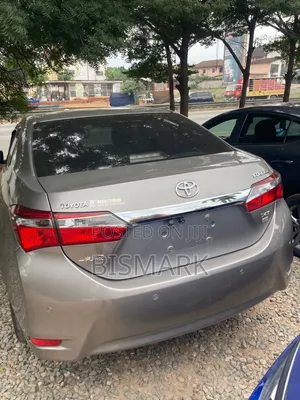Toyota Corolla 2019 Beige