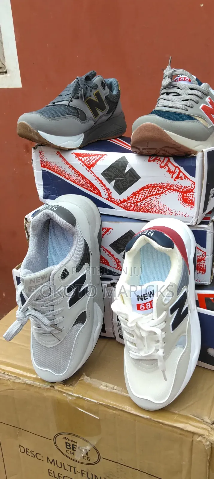 New Balance Sneaker