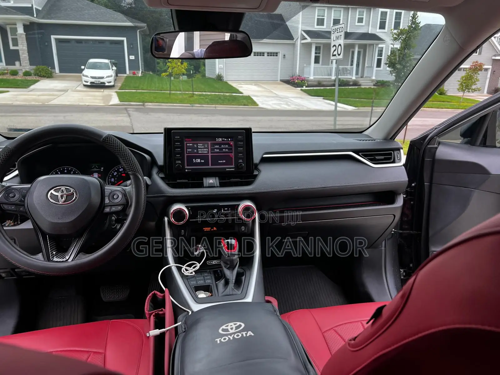 Toyota RAV4 LE 2022 Gray