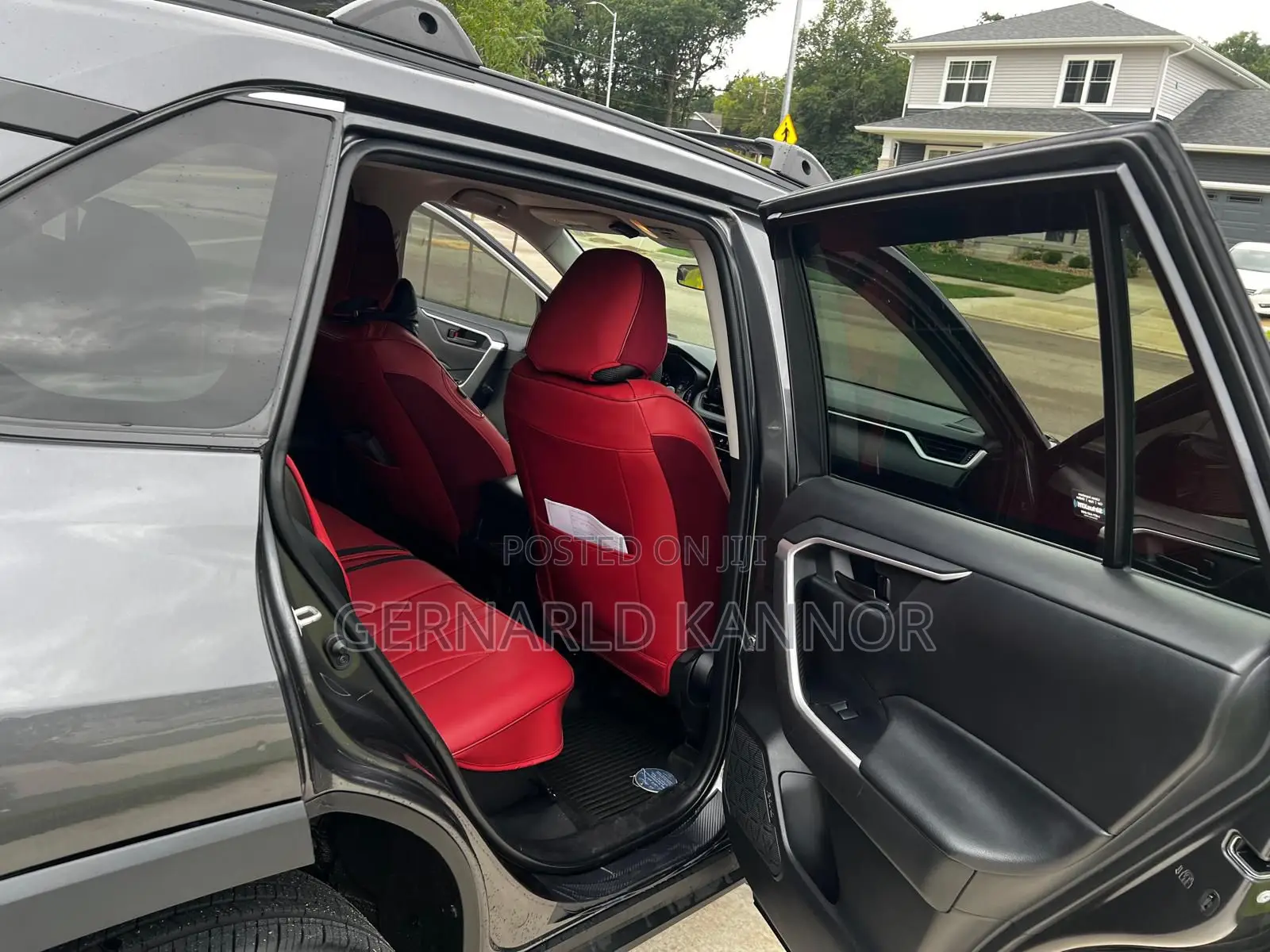 Toyota RAV4 LE 2022 Gray