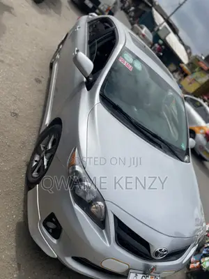 Toyota Corolla 2013 Silver