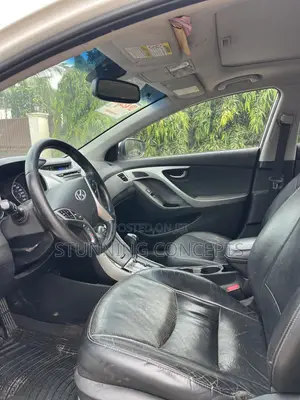 Hyundai Elantra 2013 White