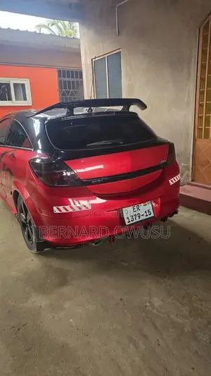 Saturn Astra 2008 Red