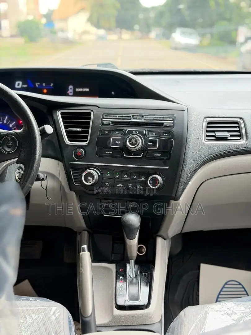 Honda Civic LX 4dr Sedan (1.8L 4cyl 5M) 2015 Blue