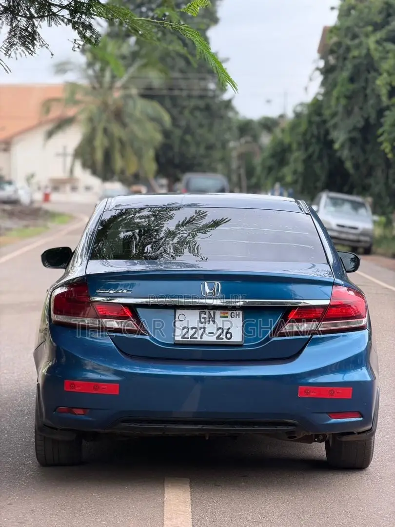 Honda Civic LX 4dr Sedan (1.8L 4cyl 5M) 2015 Blue