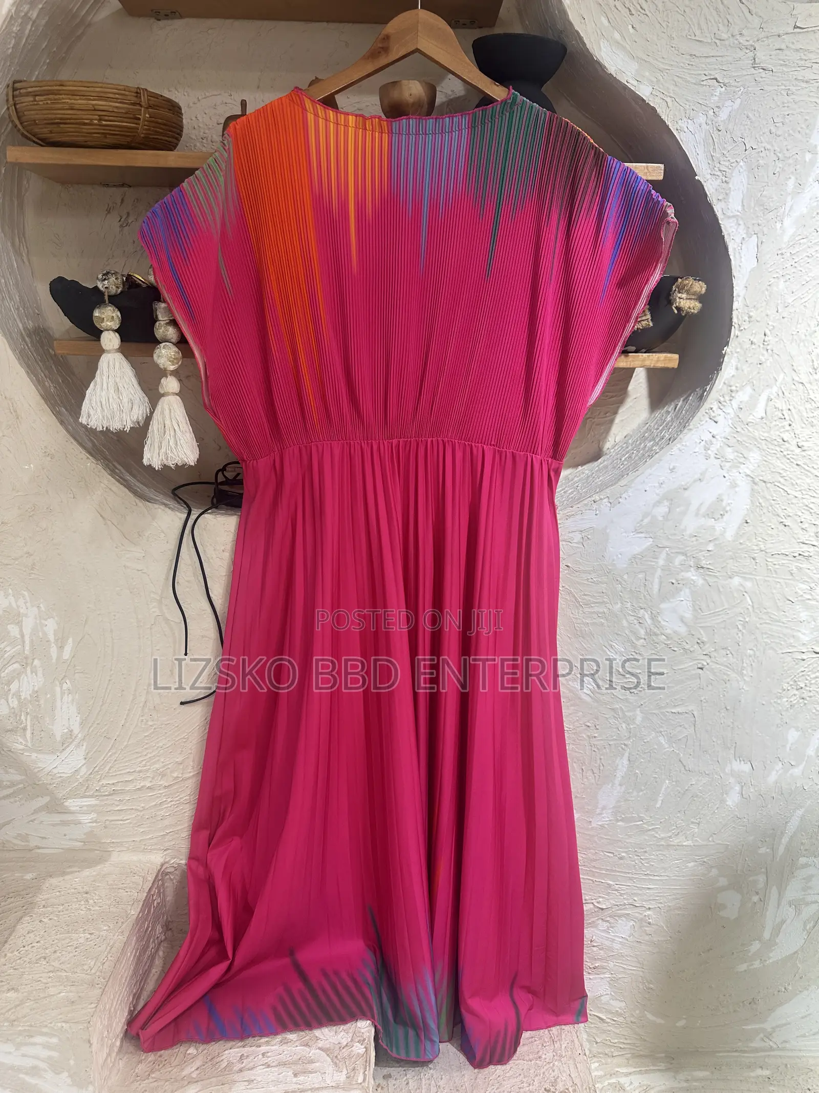 SHEIN Unity Short Sleeve Round Neck Pleated Print Casual Dress Maxi