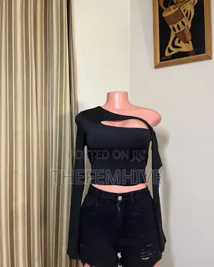 Cotton on Crop Top