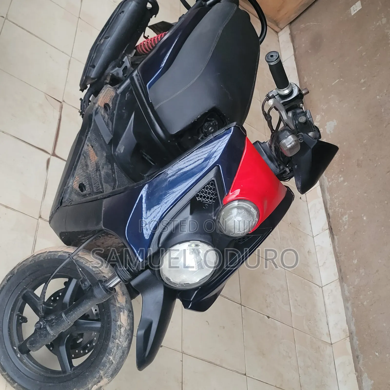 Yamaha 2019 Blue