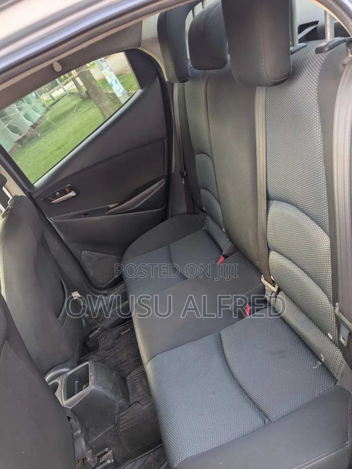 Toyota Yaris iA 1.5 FWD 2016 Gray
