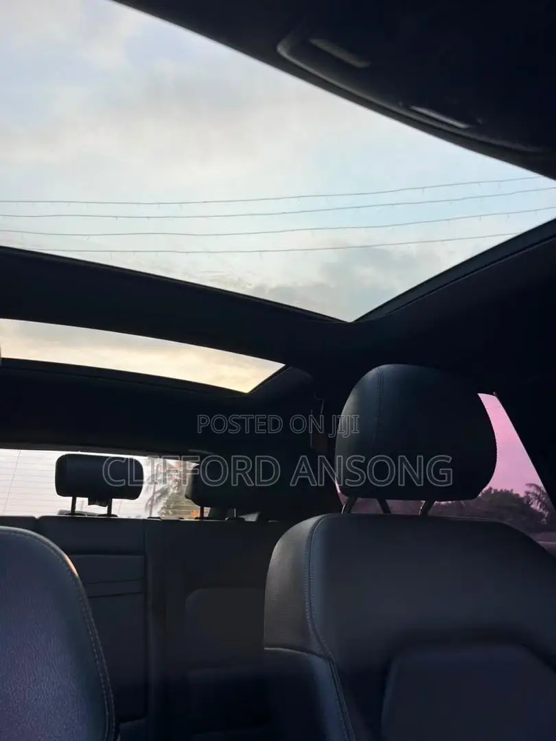 Mercedes-Benz GLA 250 2019 Red